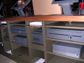 point of sale antenna placement