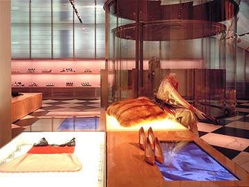 store picture 1